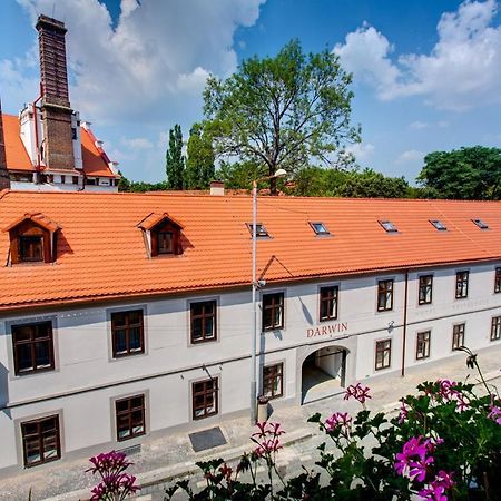 Hotel Restaurant Darwin Прага Экстерьер фото