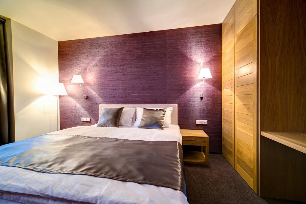Hotel Restaurant Darwin Прага Номер фото